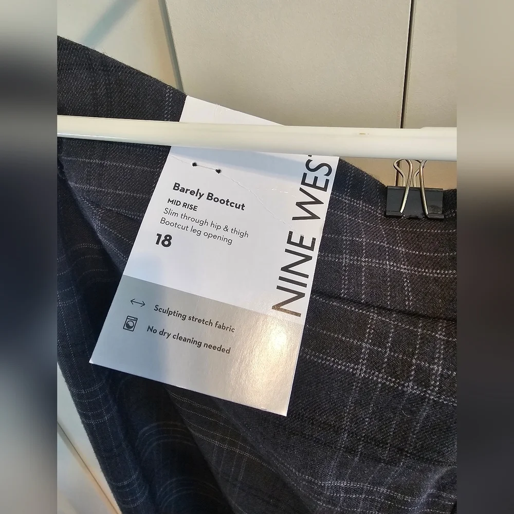 Nine West Gray Plaid Women's Dress Pants Size 18 - Picture 2 of 6
